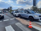 Gmina Mogilany. Zderzenie trzech pojazdów na zakopiance. Utrudnienia w ruchu