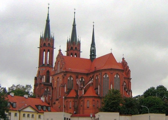 Msza św. w intencji dzieci utraconych o godz. 18 w katedrze białostockiej.