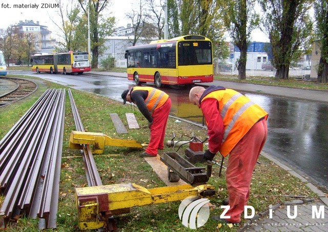 wymiana szyn i podkładów na pętli tramwajowej Tarnogaj