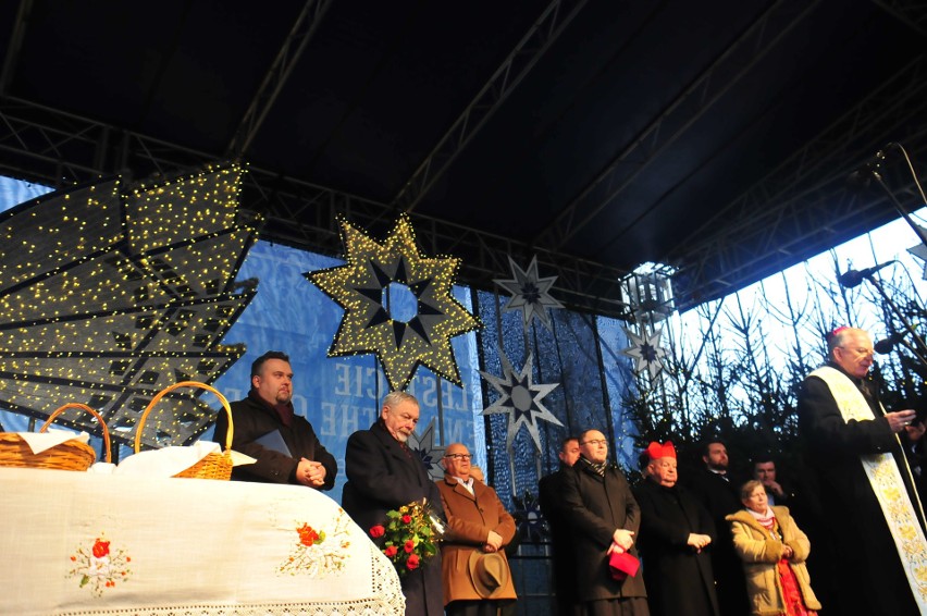 Kraków. Prezydent Jacek Majchrowski złożył świąteczne życzenia mieszkańcom i turystom [ZDJĘCIA]