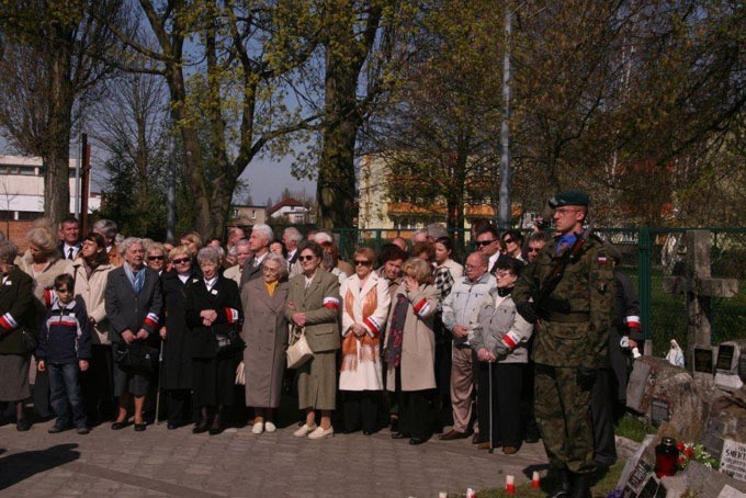 Pamięci ofiar Katynia