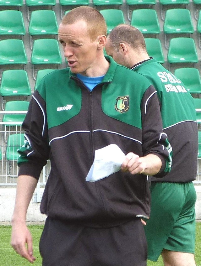 Paweł Wtorek pozostanie trenerem drugoligowego zespołu piłkarzy Stali Stalowa Wola.