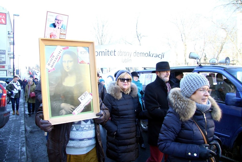 Marsz KOD w Lublinie. To protest przeciw inwigilacji (ZDJĘCIA)