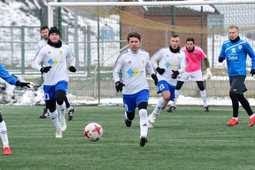 Stal Brzeg w sparingu uległa Skrze Częstochowa 0-3.