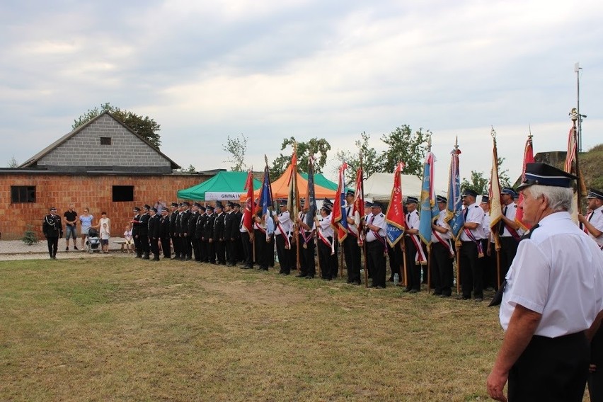 Teresin. Strażacki jubileusz z nowym sztandarem