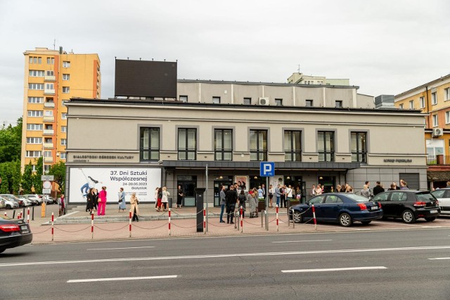 Białostocki Ośrodek Kultury mieści się przy ulicy Legionowej