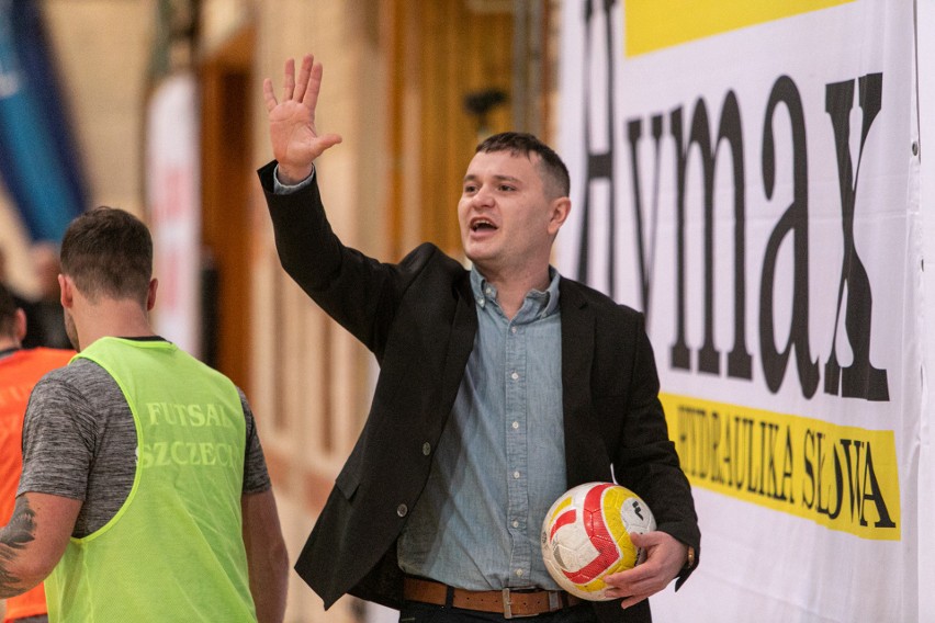 Połowa marzeń w wykonaniu Futsal Szczecin. Osiem goli w debiucie trenera. ZDJĘCIA