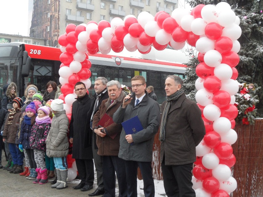 Wielki pokaz autobusów hybrydowych w Częstochowie ZDJĘCIA