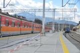 Nowiutki peron kolejowy w Zakopanem ma 2,5 miesiąca i... zapadł się. Co się stało? 