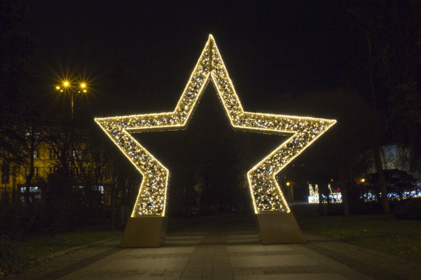 Bożonarodzeniowe iluminacje w Słupsku [ZDJĘCIA]