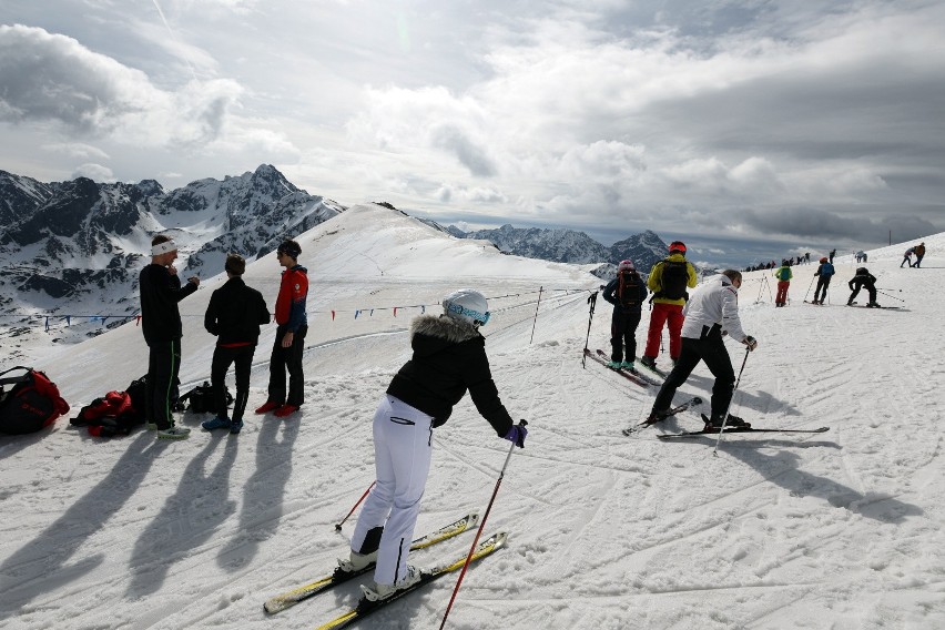 W Tatrach nadal można uprawiać sporty zimowe.