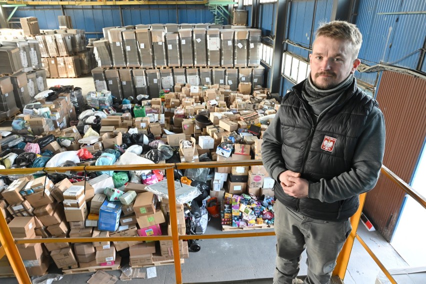 Szymon Majewski – koordynator pomocy Ukraińcom w Końskich.