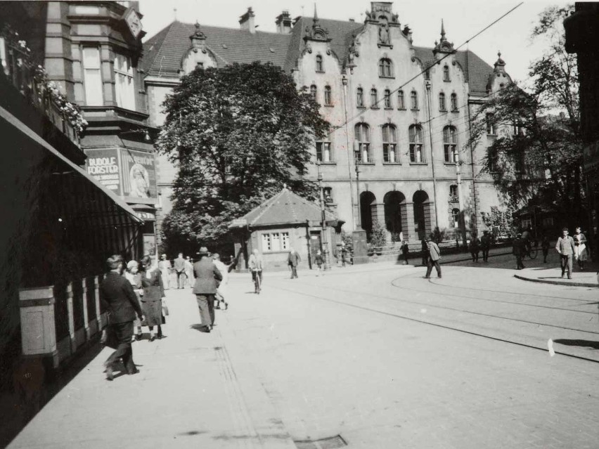 Bytom, Boulevard (ob. plac Tadeusza Kościuszki), w tle...