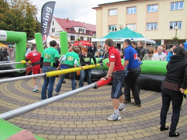 Dużym zainteresowaniem turystów cieszył się mecz  w "Piłkarzyki na żywo" mediów i przedstawicieli GOPR.