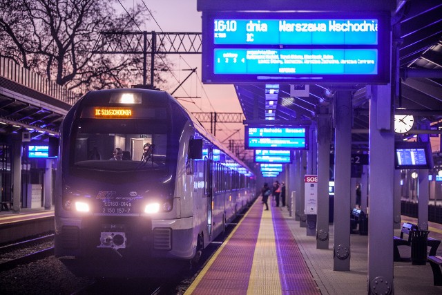 Pociągi na trasie Bydgoszcz - Toruń Warszawa będą kursować sprawniej