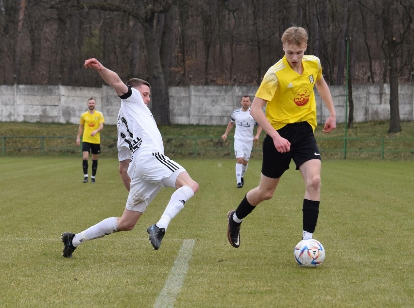 Bramki: 1:0 Heinzer - 15., 1:1 Dulski - 21., 2:1 Cymerman -...