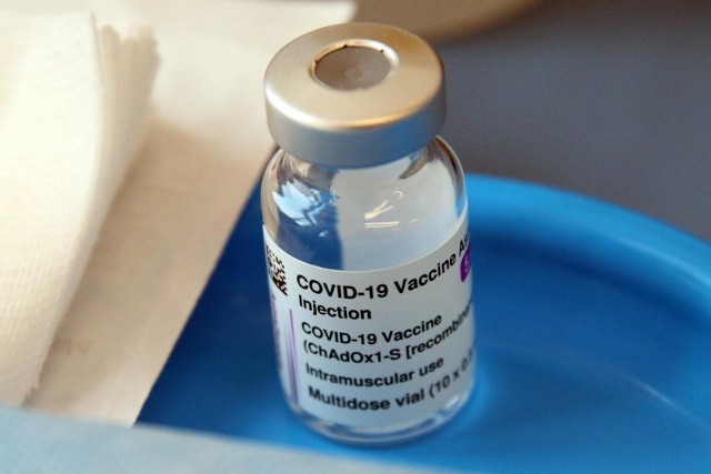 Zbulwersowany Czytelnik poinformował nas, że ze szczepień przeciw Covid-19 skorzystali już pracownicy wojewódzkiego inspektoratu farmaceutycznego