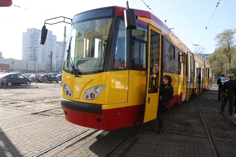 MPK kupiło czternaście trzydziestoletnich wagonów z zamiarem...