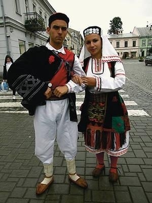 Barwne stroje na sądeckich ulicach to nieodłączny atrybut festiwalu Fot. Bogumiła Chojnowska
