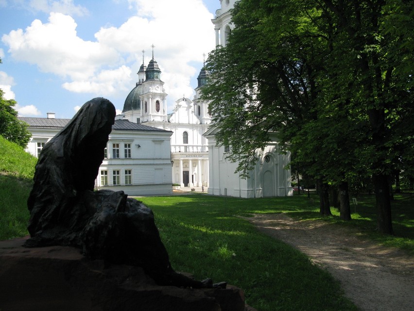Góra Chełmska. Sanktuarium maryjne i kompleks klasztorny