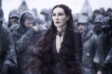 "Gra o tron" sezon 6. odcinek 2. Jon Snow wróci do żywych dzięki Melisandre? [SPOILER+ZDJĘCIA]