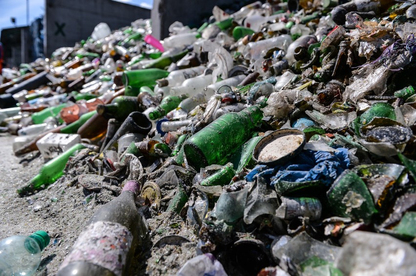 Czy to śmieci są powodem smrodu w Katowicach i Sosnowcu?