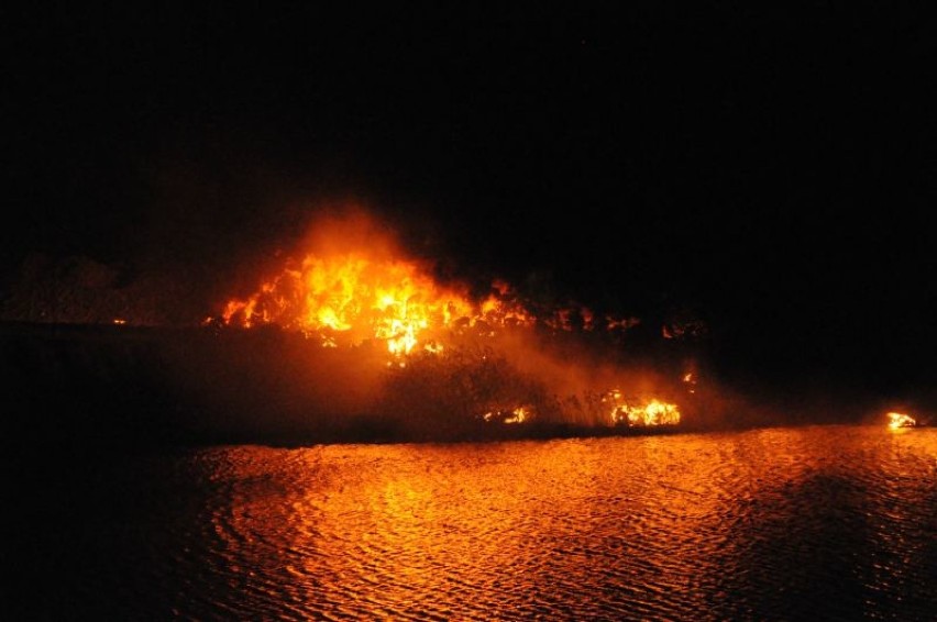 Pożar w Pyszącej wybuchł we wtorek, 24 kwietnia wieczorem.
