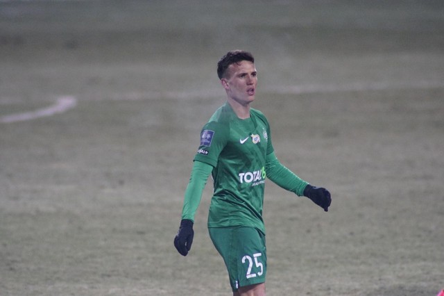 Gracjan Jaroch był kluczową postacią Warty w drodze do PKO Ekstraklasy. Na boiskach Fortuna 1 Ligi, w 31 meczach zdobył 8 bramek w barwach Zielonych.