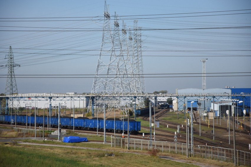 Łączna moc Elektrowni Opole to ok. 3340 MW. Obecnie nie...