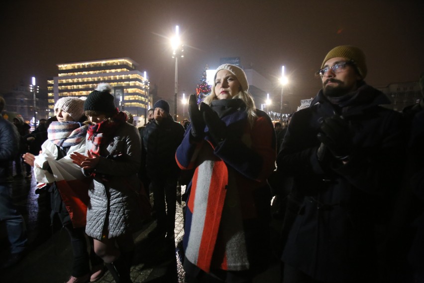 Protest studentów w Katowicach protestowali przeciwko...