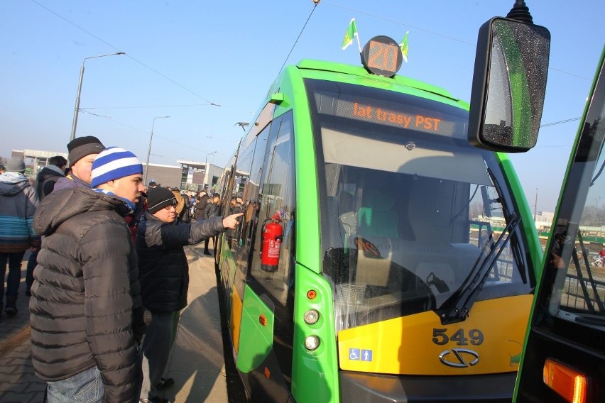 Wielka parada tramwajów na urodziny PST