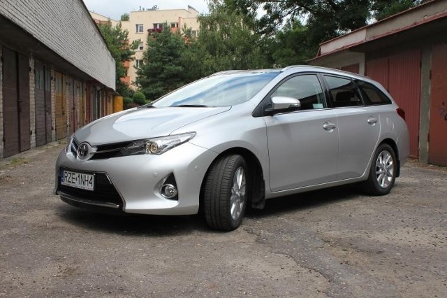 Testujemy: Toyota Auris Wagon – kompaktowe kombi z oszczędnym silnikiem