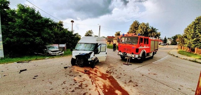 Jedna osoba została przewieziona do szpitala