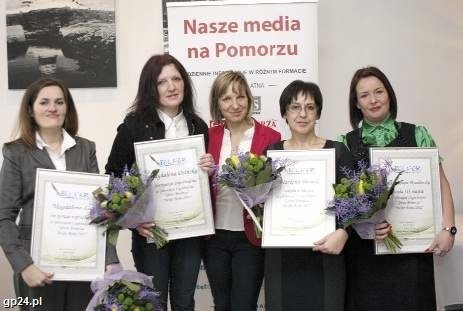 Ubiegłoroczne laureatki: (od lewej) Magdalena Lis, Magdalena Osińska, Monika Zacharzewska (dziennikarka "Głosu&#8221;), Marzena Tworek, Wioletta Knapa-Przedborska.