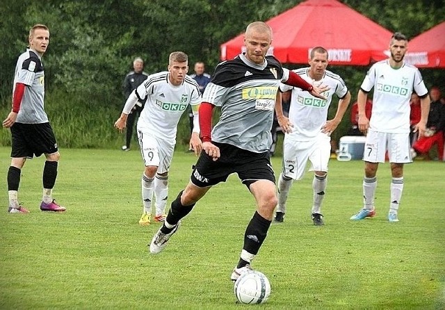 Kamil Kuzera zdobył bramkę z rzutu karnego w pierwszym wtorkowym sparingu Korony Kielce z MFK Karvina. 