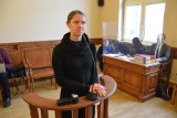 Proces za zmiany klimatu przed sądem w Piotrkowie. Monika Stasiak pozwała Skarb Państwa. Chodzi o zmiany klimatyczne i...złotówkę