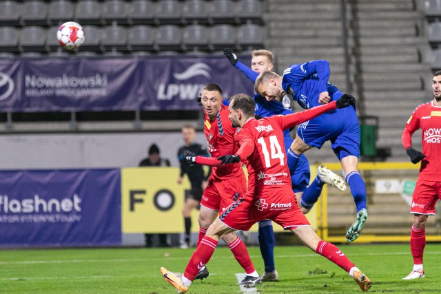 Tak Kamil Drygas zdobyła gola na 1:0 dla Miedzi w meczu z Zagłębiem.