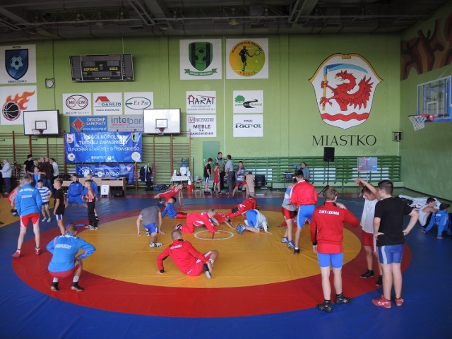 W hali Ośrodka Sportu i Rekreacji w Miastku odbył się V Międzynarodowy Turniej Młodzików i Kadetów.