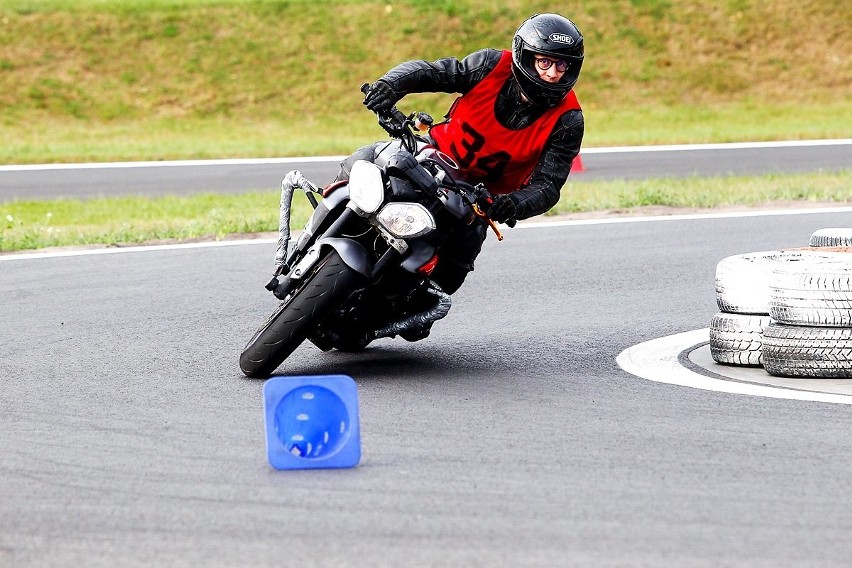 Piknik motocyklowy na torze gokartowym w Szczecinie [zdjęcia]