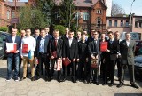 Maturzyści w Radomskiem odebrali świadectwa (zdjęcia)