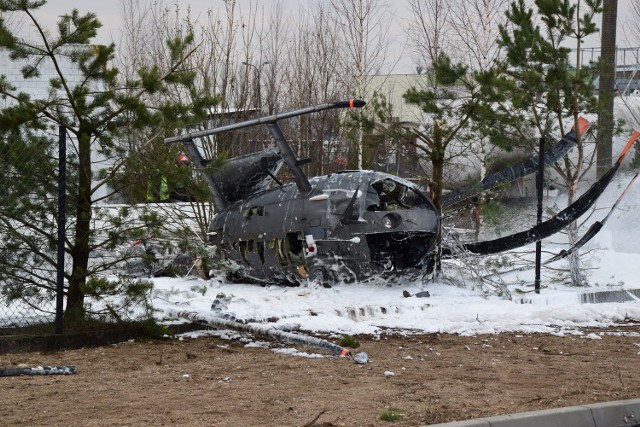 Dwie osoby zostały ranne: 47-letni pilot i około 30-letni pasażer.