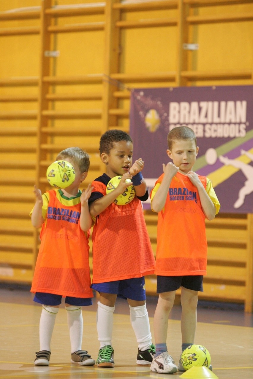 Futebol de salao, czyli brazylijska gra w piłkę nożną na...