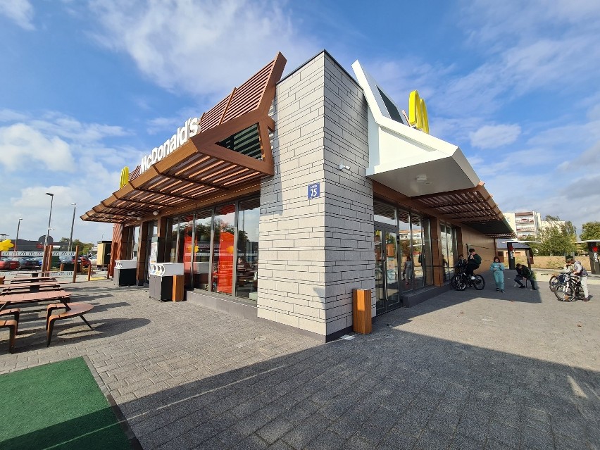 Właśnie otwarto szóstą restaurację sieci McDonald's w...