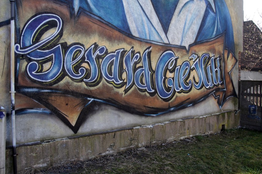 Mural Gerarda Cieślika odnowiony przez kibiców Ruchu...