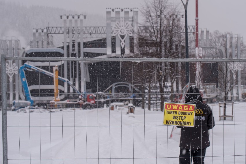 Sylwester 2019 w Zakopanem. Scena ponownie gotowa na koncert [ZDJĘCIA]