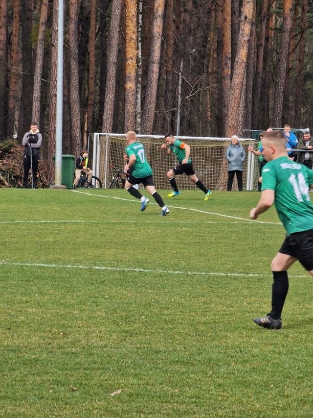 Mecz ENEA KS Energia Kozienice kontra GKS Wisła Solec. Więcej z tego i innych meczów na kolejnych zdjęciach