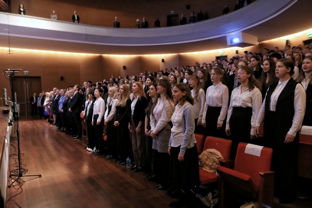 Akademia Muzyczna oficjalnie powitała studentów w nowym roku akademickim 2022/2023. To już ostatnia inauguracja roku wśród poznańskich uczelni wyższych.