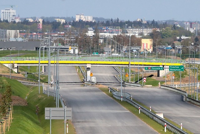 Budowa obwodnicy Przecławia i Warzymic o długości 4,2 km rozpoczęła się w połowie 2021 roku, ale większość prac na inwestycji została już wykonana