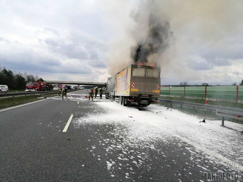 Pożar ciężarówki na opolskim odcinku autostrady A4.