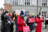 Demonstracja w Krakowie. Student UJ: Brałem udział w protestach na Białorusi, teraz wspieram Nawalnego